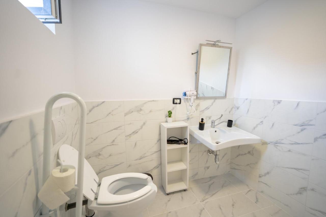 Casuta Din Drumul Muntelui Dragus Extérieur photo